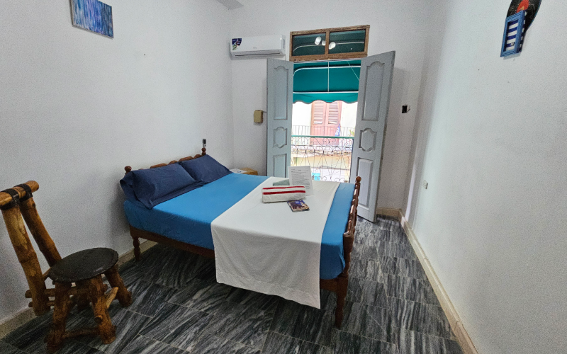 double bed room