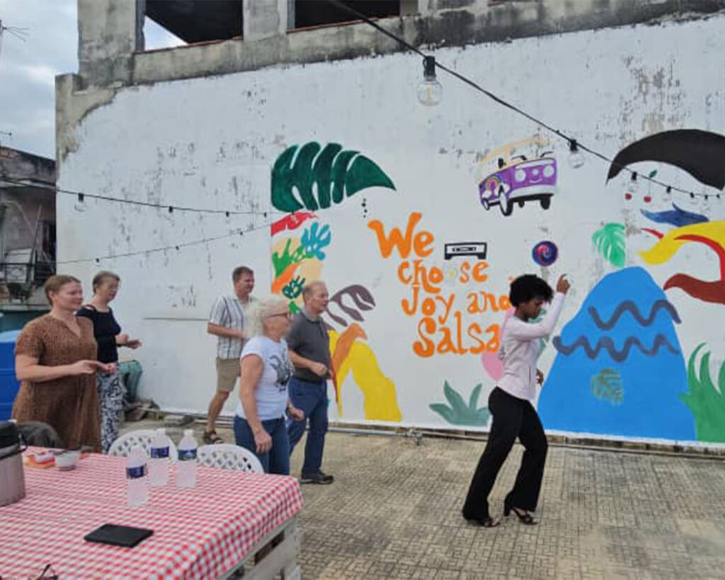 Salsa class
